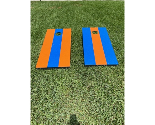 cornhole boards in Gator colors