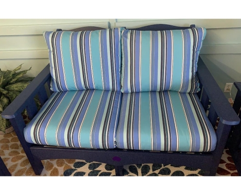 Deep Seat Love seat with cushions