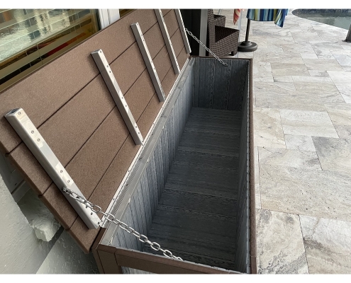 inside 6ft Dock Box